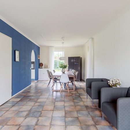 Comfort Villa For 8 People Zeewolde Exterior photo