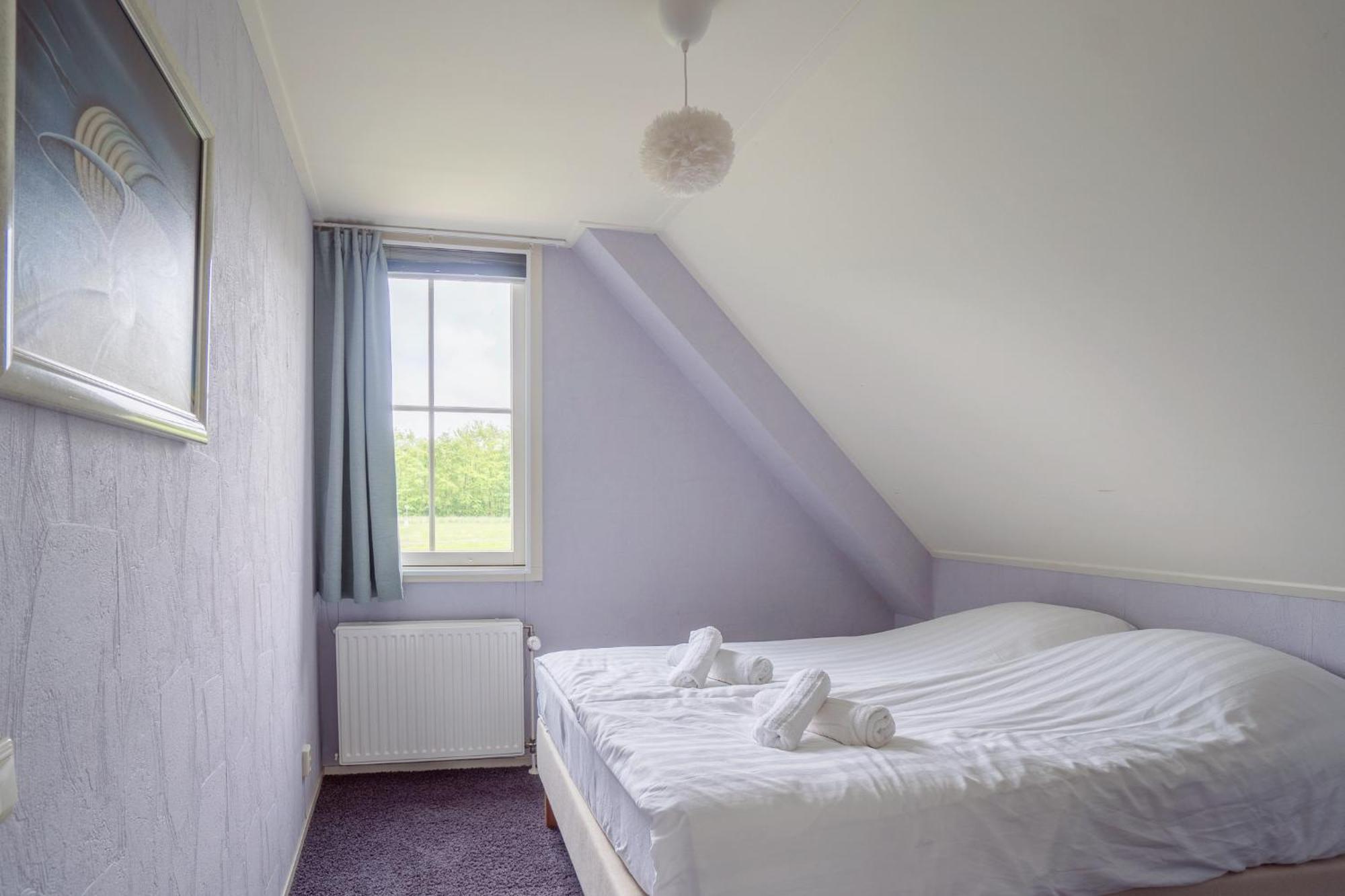 Comfort Villa For 8 People Zeewolde Exterior photo